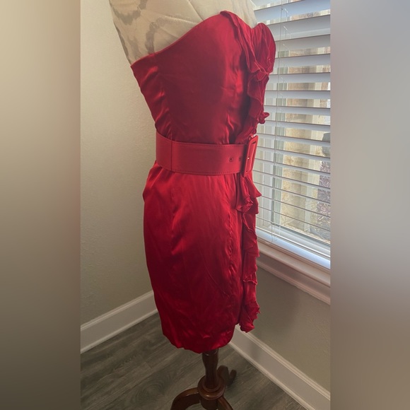 Express Red Silk Strapless Mini Dress with Belt, Size 4 Cocktail Homecoming - Picture 5 of 13